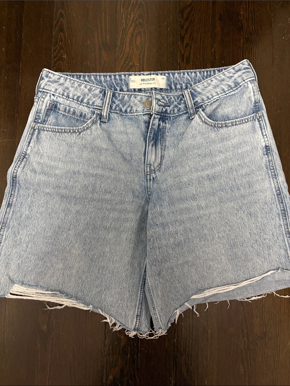 Hollister Light Wash low-Rise Denim Cutoff Shorts